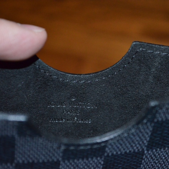 NEW LOUIS VUITTON IPAD DAMIER GRAPHITE CANVAS CASE SLEEVE - Picture 4 of 6